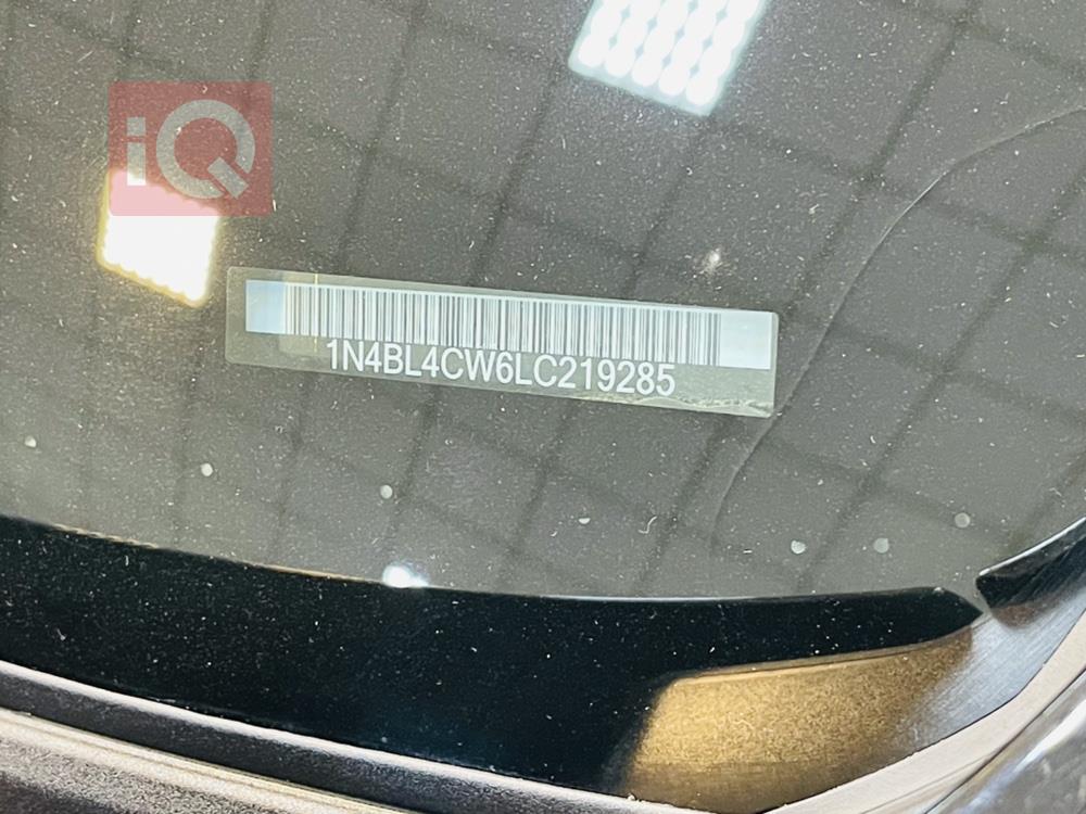 نیسان ئەلتیما